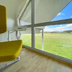 Wiesengefluester S5 Gruppenhaus Haustierfrei Mit Aussicht, Wiese Und Mueritznaehe * Röbel