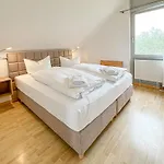 Wiesengefluester S5 Gruppenhaus Haustierfrei Mit Aussicht, Wiese Und Mueritznaehe