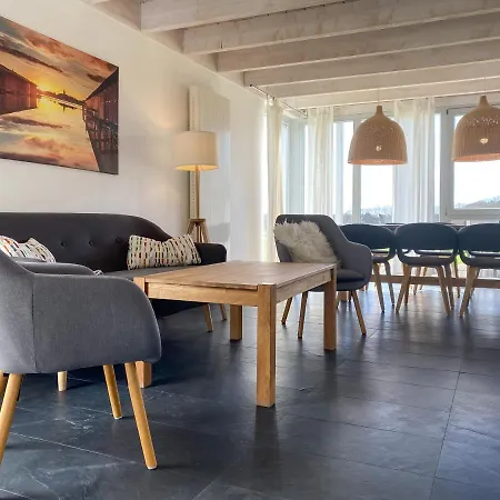 Wiesengeflüster S5 Gruppenhaus Haustierfrei Mit Aussicht, Wiese Und Müritznähe Ferienhaus *