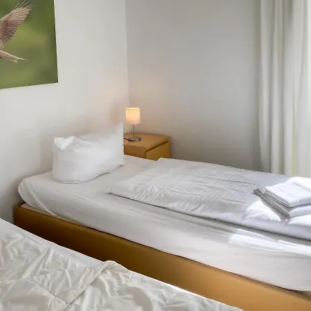 Wiesengefluester S5 Gruppenhaus Haustierfrei Mit Aussicht, Wiese Und Mueritznaehe * Röbel