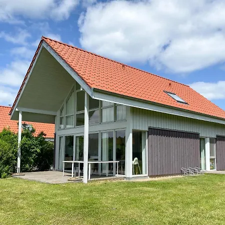 Wiesengeflüster S5 Gruppenhaus Haustierfrei Mit Aussicht, Wiese Und Müritznähe Röbel