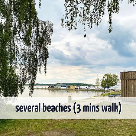 Holiday home Wiesengefluester S5 Gruppenhaus Haustierfrei Mit Aussicht, Wiese Und Mueritznaehe