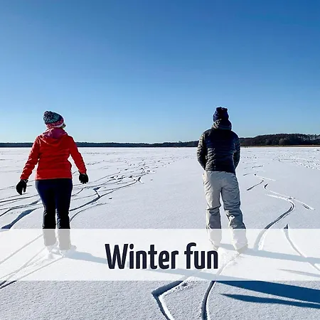 Tatil Evi Wiesengefluester S5 Gruppenhaus Haustierfrei Mit Aussicht, Wiese Und Mueritznaehe Röbel
