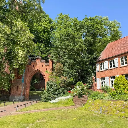 Casa vacanze Wiesengefluester S5 Gruppenhaus Haustierfrei Mit Aussicht, Wiese Und Mueritznaehe *